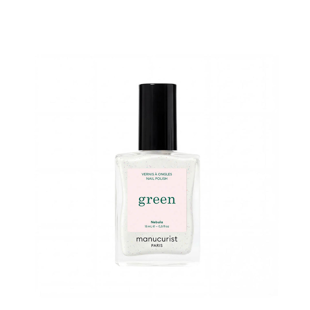 Manucurist Green Nebula milchiger weißer Nagellack mit Glitzer für den Frühling. 
manucurist green für zuhause. Frühlingsfarbe für die Nägel