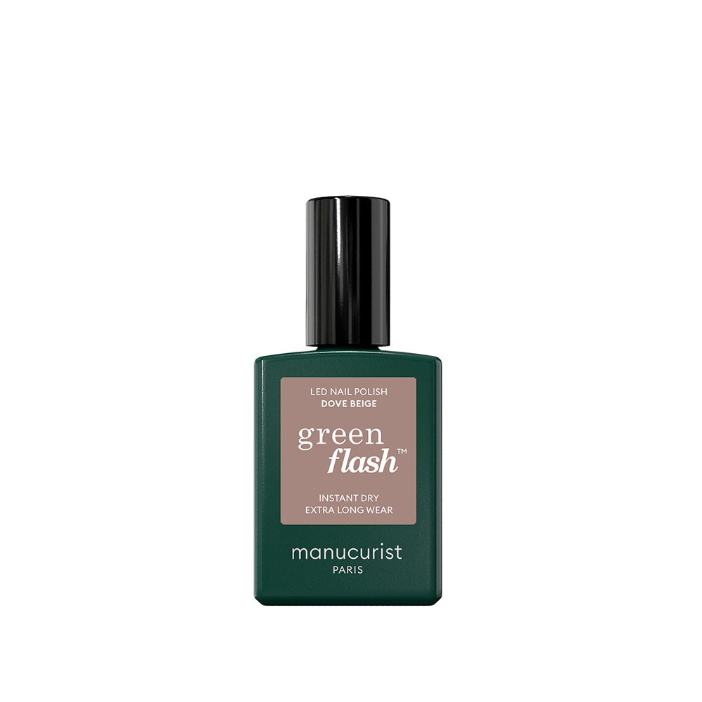 Manucurist Green Flash Dove Beige Nagellack dunkelbeige ein Must-Have eines Pastelltons. manucurist green flash die maniküre für zuhause