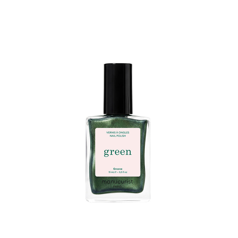 Manucurist Green Groove – khakigrüner Nagellack mit goldenem Metallic-Schimmer, ideal für simple festival nails mit besonderem Glow.