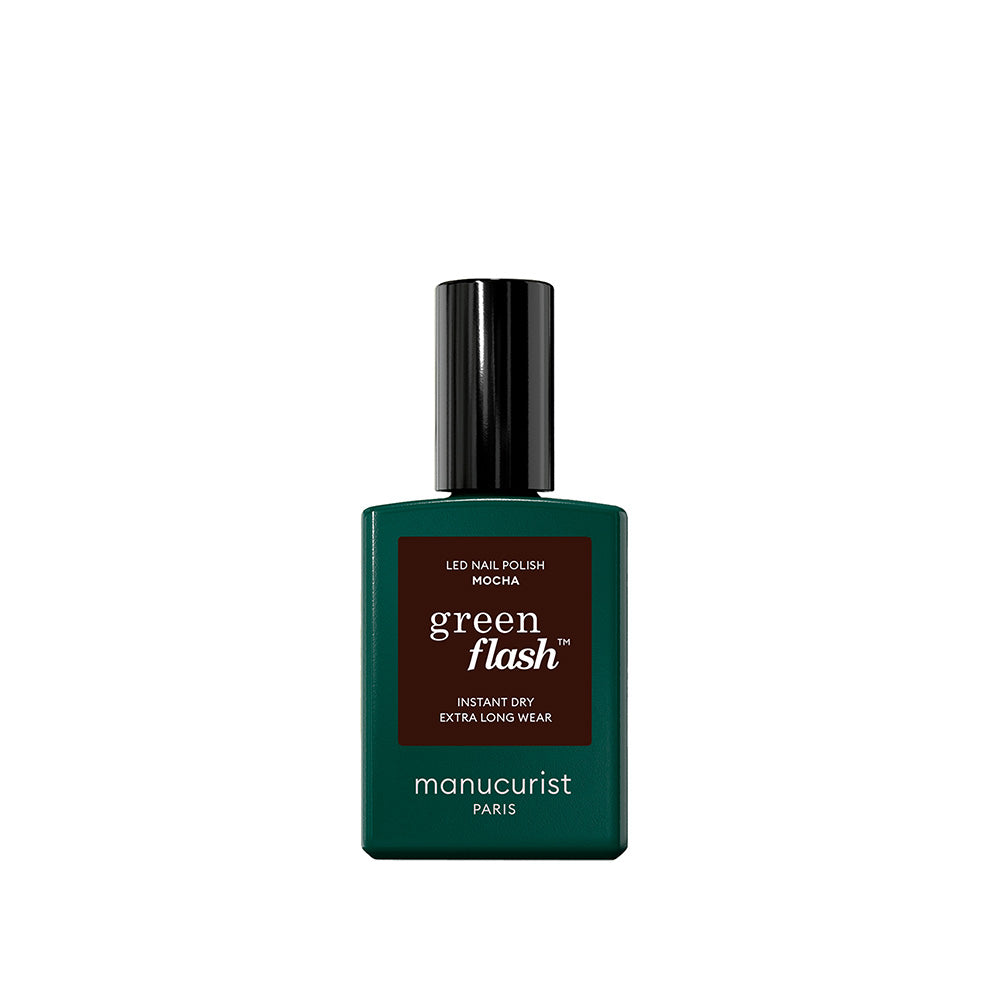 Manucurist Green Flash Mocha dunkelbrauner Nagellack für die Wintermonate mit pflegender Wirkung. 
manucurist green flash für zuhause  mocha mousse nagellack