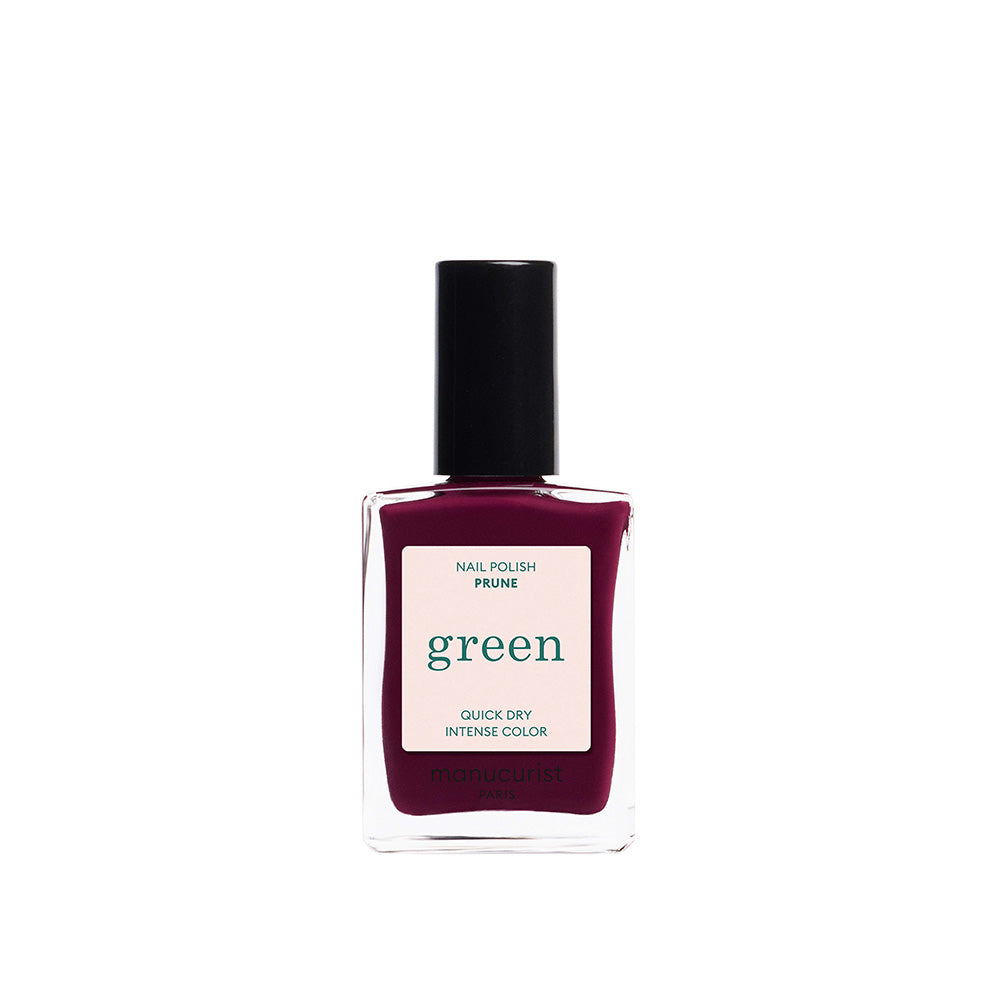 Manucurist Green Prune dunkellila Nagellack für die Wintermonate mit pflegender Wirkung. 
manucurist green für zuhause