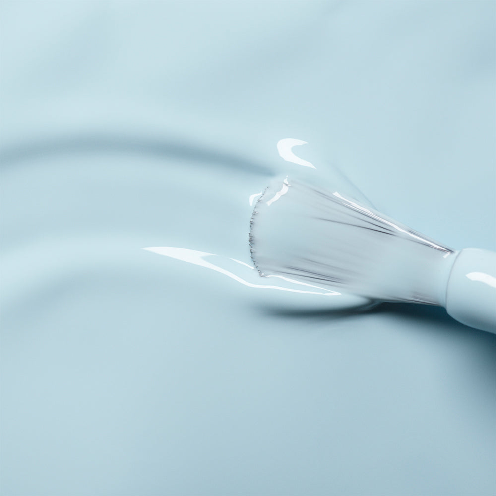 Light Blue Manucurist Nagellack blau himmelblau pastellblau hellblau 