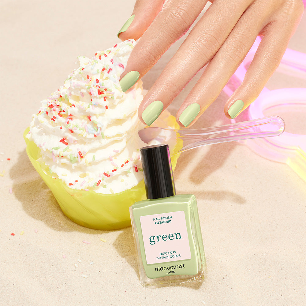 Manucurist Pistachio Green Nails Nagellack