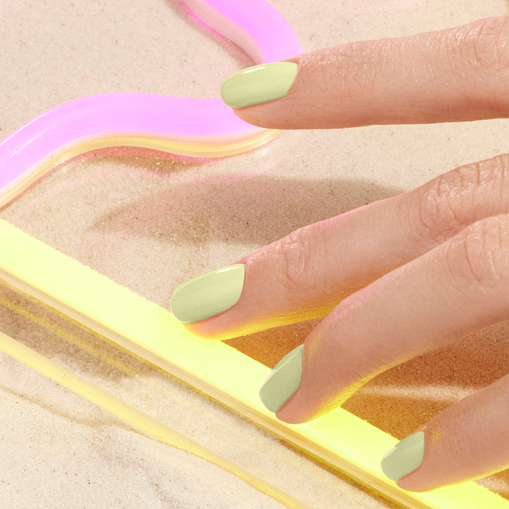 Manucurist_Pistachio_Nails