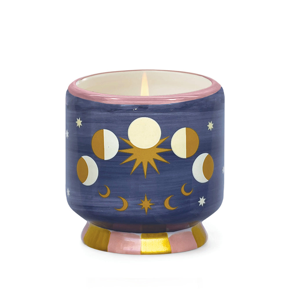 Paddywax Candle Jasmine & Rose – handgegossene Duftkerze im Keramikgefäß mit blumigem Duft aus Jasmin und Rose für eine romantische, elegante Atmosphäre. Perfekte Geschenkidee.